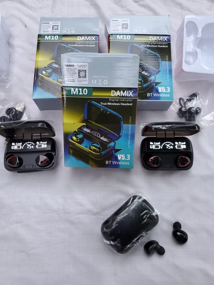 M10 Wireless Bluetooth Earbuds – Digital Display - photo 1