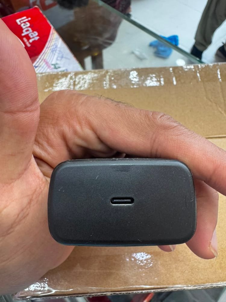 Samsung 45W USB-C Power Delivery Travel Adapter - photo 3
