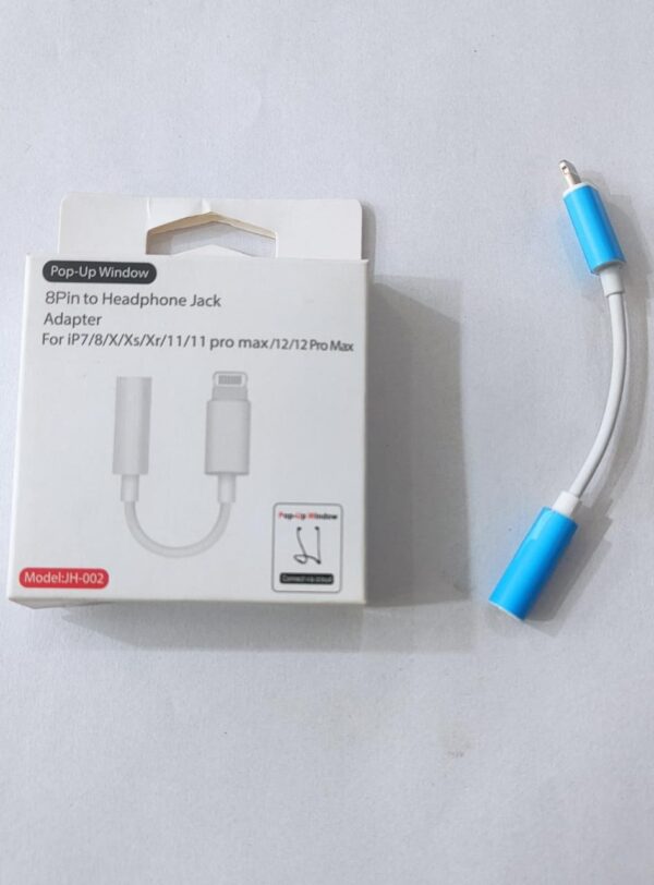 APPLE LIGHTENING TO 3.5MM HEADPHONE ADAPTER - Image 3