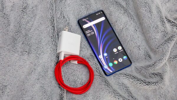 OnePlus 80 Watt Charger With Original Cable NEW - Image 3
