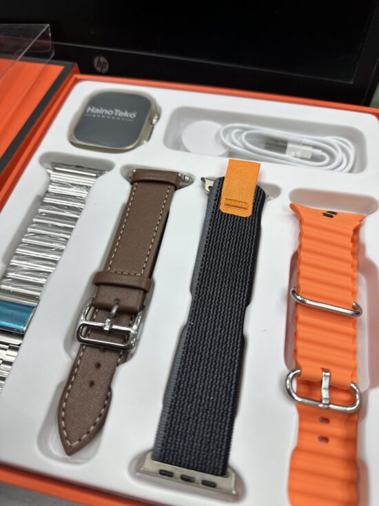 HAINOTEKO SMART WATCH WITH 4 STRAPS - Image 3